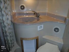 2002, Bluewater Yachts, 5200 L.E. MY