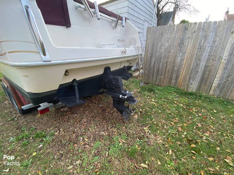 1998 Monterey 256 Cruiser Power Boats, Express Cruisers For Sale in