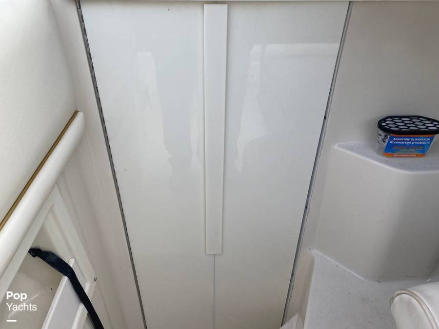 1998 Monterey 256 Cruiser Power Boats, Express Cruisers For Sale in