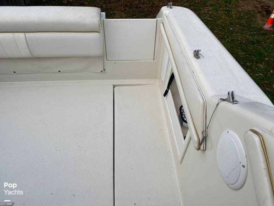 1998 Monterey 256 Cruiser Power Boats, Express Cruisers For Sale in