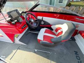 2014, Glastron, GTS 205