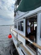 1989, Marine Trader, 38 Double Cabin