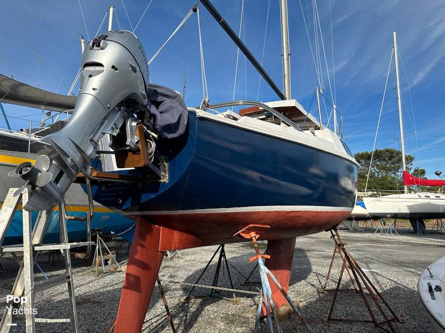 1972 CAL 27 Pop Top Sail Boats, Sloop Sail Boats For Sale in Deltaville