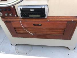1986, Boston Whaler, Outrage 18