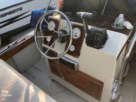 1986, Boston Whaler, Outrage 18