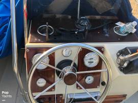 1986, Boston Whaler, Outrage 18