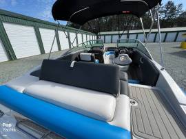 2019, Crownline, 225 SS