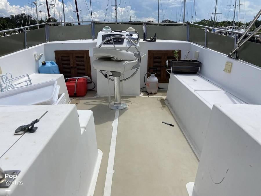 1985 Sundeck 35 Power Boats, Trawler Boats For Sale in Indiantown, Florida