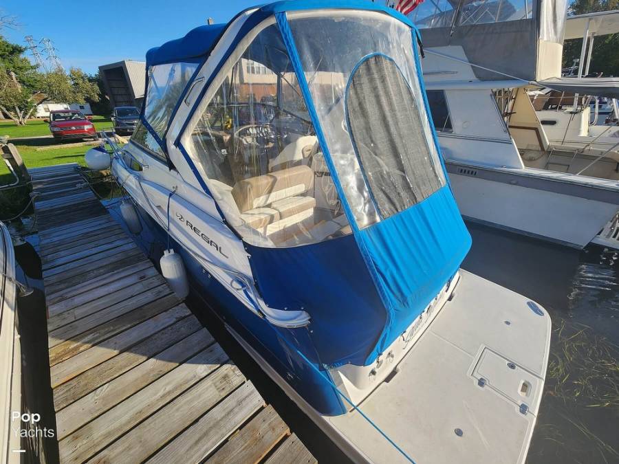 2016 Regal 30 Express Power Boats, Express Cruisers For Sale in Brewerton, New York
