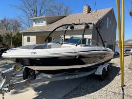 2011, Sea Ray, 205 Sport