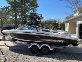 2011, Sea Ray, 205 Sport
