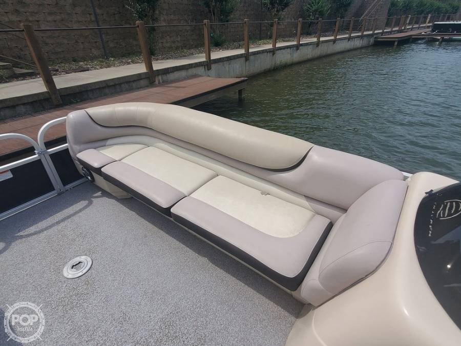 2015 Tracker 22 DLX Signature series Power Boats, Pontoon Boats For Sale in Hot Springs, Arkansas