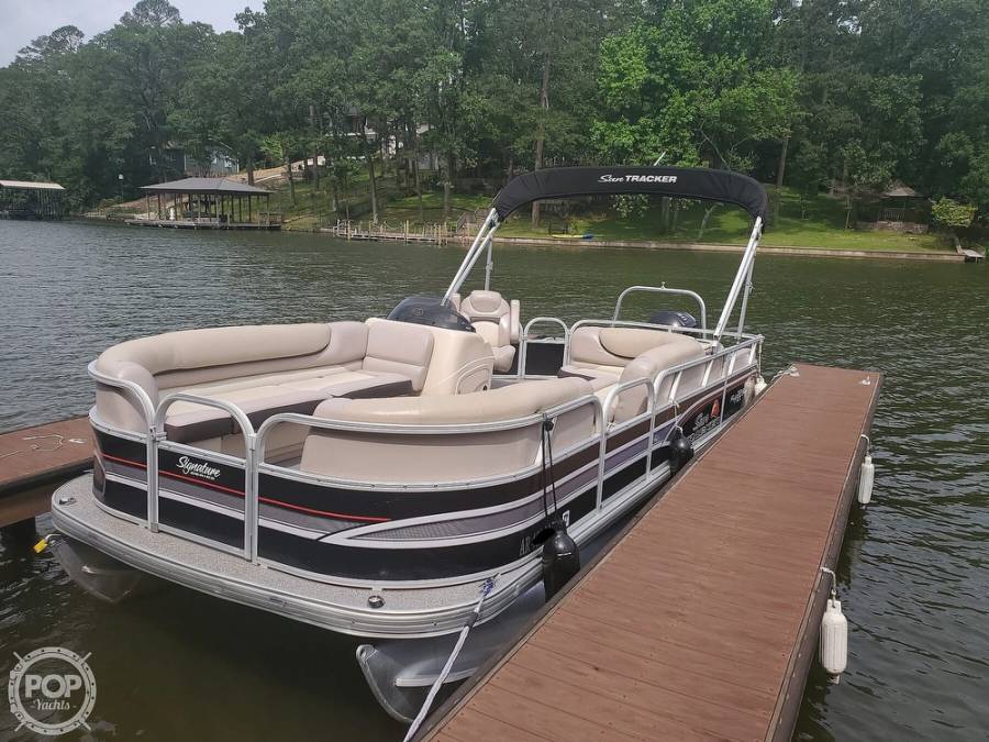 2015 Tracker 22 DLX Signature series Power Boats, Pontoon Boats For Sale in Hot Springs, Arkansas