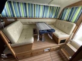 1986, Bertram, 28 Flybridge Cruiser
