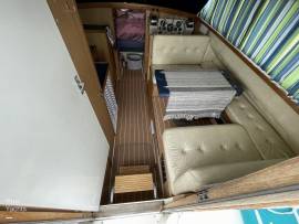 1986, Bertram, 28 Flybridge Cruiser