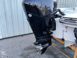 2019, Boston Whaler, 210 Dauntless