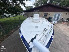 2004, NauticStar, 2200