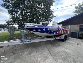 2004, NauticStar, 2200