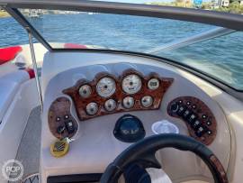 2006, Rinker, 232 Captiva Bowrider