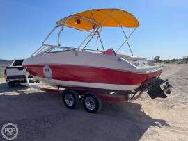 2006, Rinker, 232 Captiva Bowrider