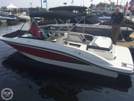 2016, Sea Ray, 21 SPX