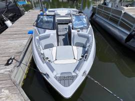 2021, Malibu, 22 LSV