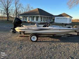 2006, Triton, TR186