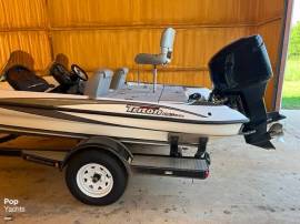 2006, Triton, TR186