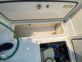 2008, Boston Whaler, 255 Conquest