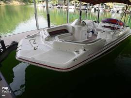 2012, Hurricane, 201 SS Sundeck