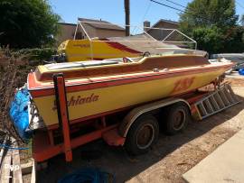 1977, Schiada, 22' Day Cruiser