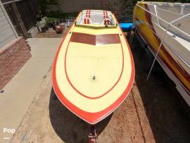 1977, Schiada, 22' Day Cruiser