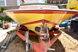 1977, Schiada, 22' Day Cruiser