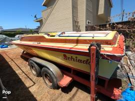 1977, Schiada, 22' Day Cruiser