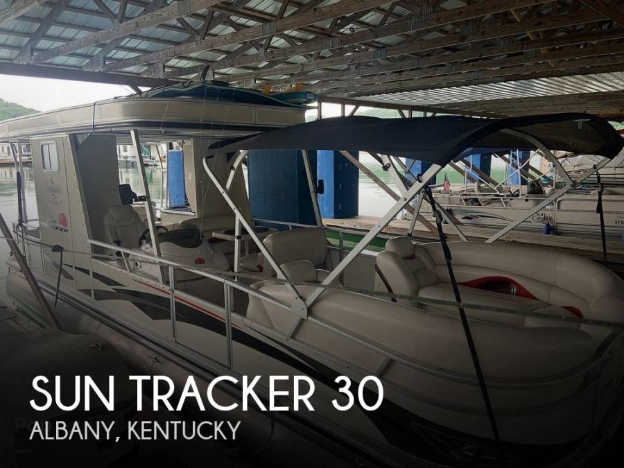 2011, Sun Tracker, Party Hut 30 Regency Edition