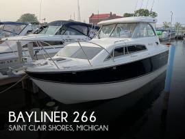 2012, Bayliner, 266 Discovery