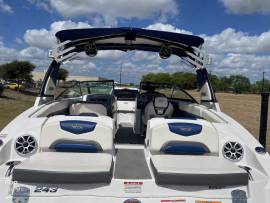 2017, Chaparral, 243VRX
