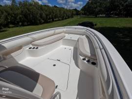 2005, Boston Whaler, 320 Outrage