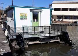 2019, Custom Built, 50 Foot Houseboat