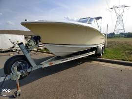 2012, Sea Hunt, 207 Escape