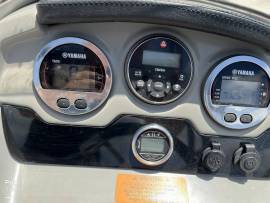 2018, Chaparral, 191 Suncoast Deluxe