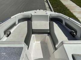 2018, Chaparral, 191 Suncoast Deluxe