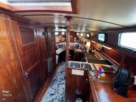 1980, Endeavour, 37 Ketch