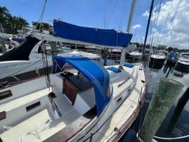1980, Endeavour, 37 Ketch