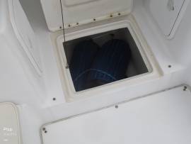 2001, Seaswirl, 2300 Striper