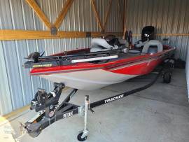 2018, Tracker, 175TXW