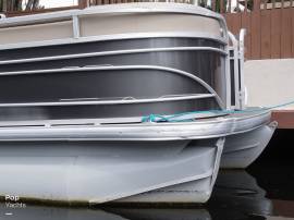 2022, Sun Tracker, 22ZLX
