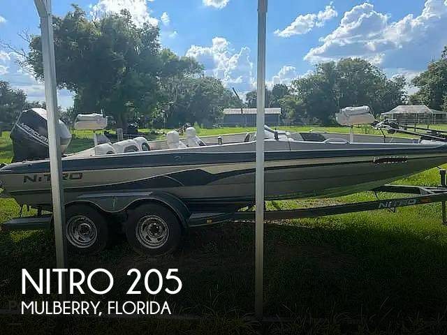 2000, Nitro, 205 Fish and Ski
