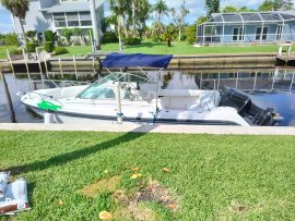 2001, Boston Whaler, 21 Ventura