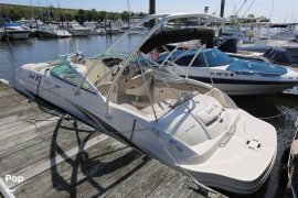 2004, Sea Ray, 220 Sundeck